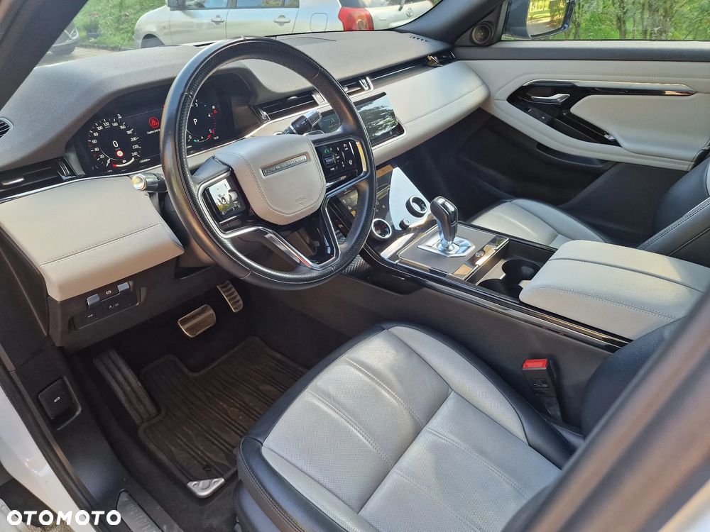 Land Rover Range Rover Evoque - 8