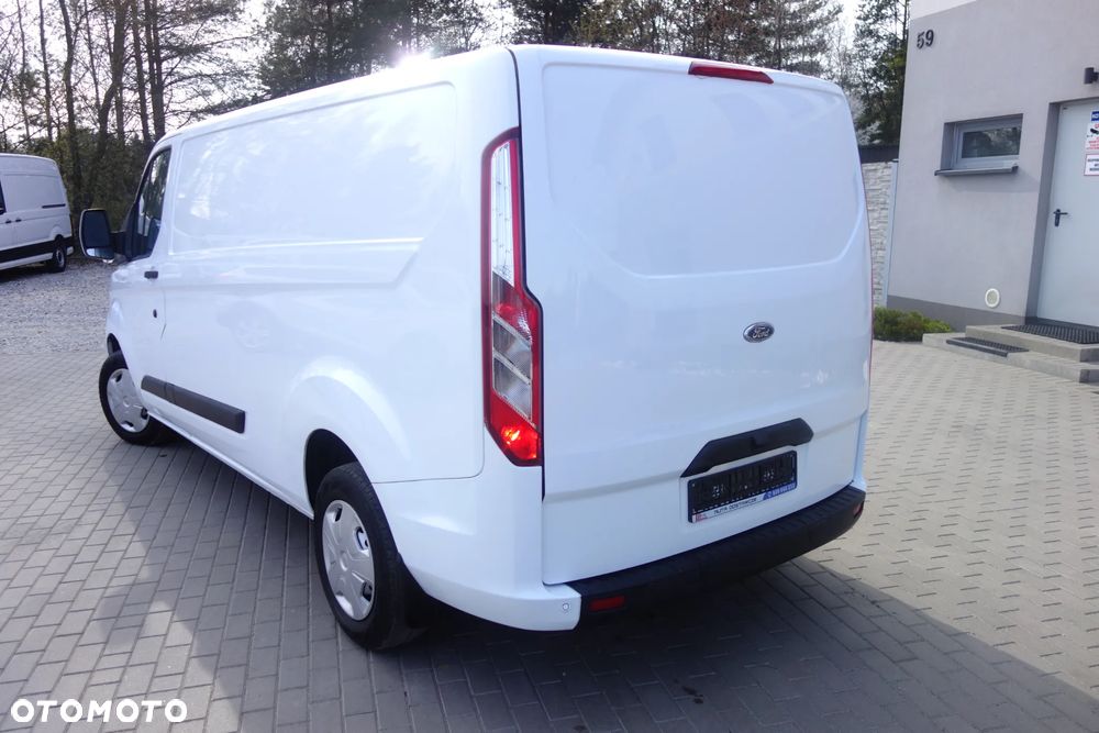 Ford Transit Custom Long 2.0 ecoblue 130 KM Klima - 23