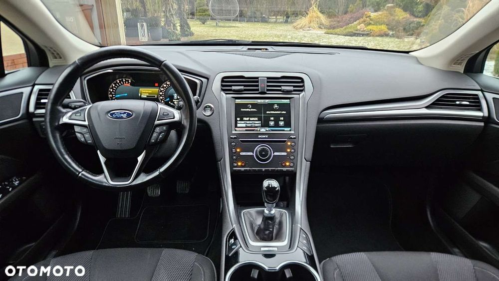 Ford Mondeo - 17
