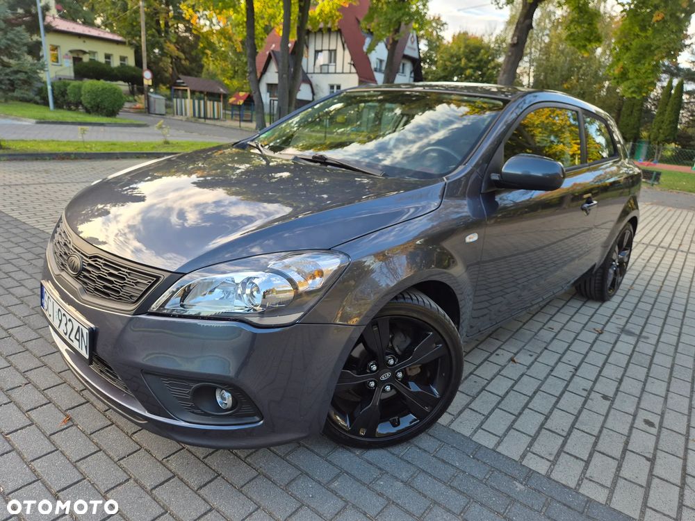 Kia Proceed