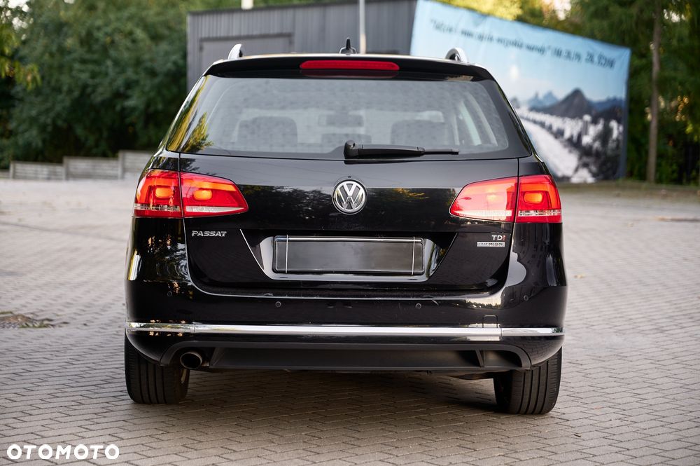 Volkswagen Passat - 16