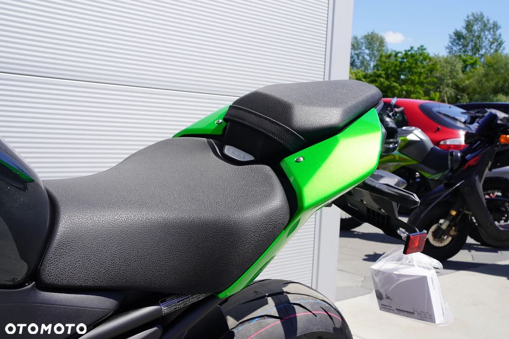 Kawasaki Z 900 - 22