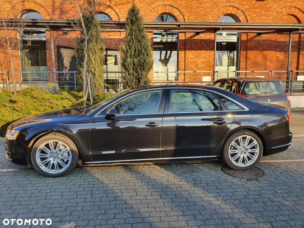 Audi A8 4.0 TFSI L Quattro - 1