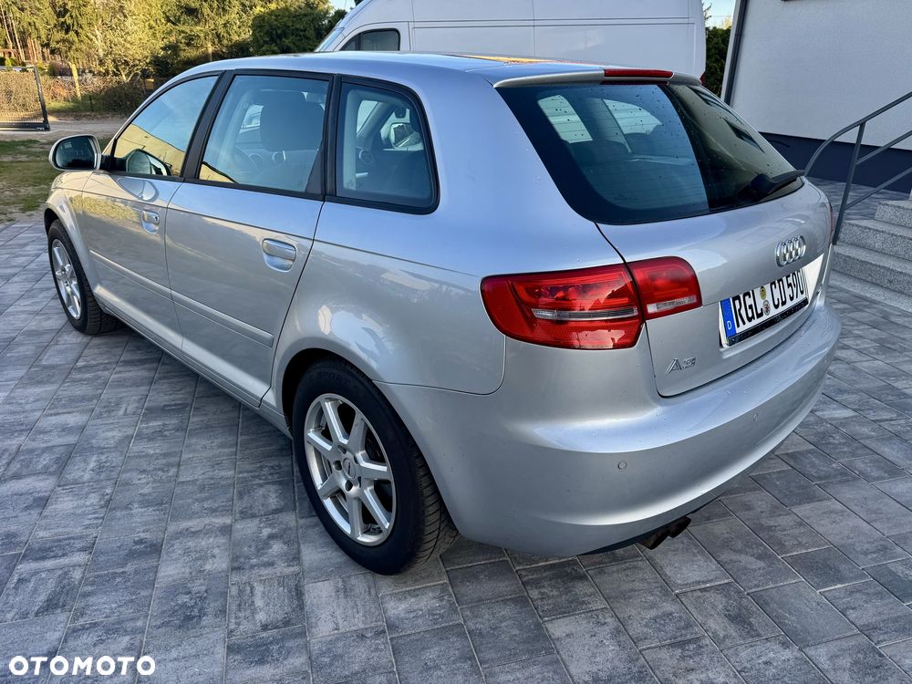 Audi A3 Sportback - 5
