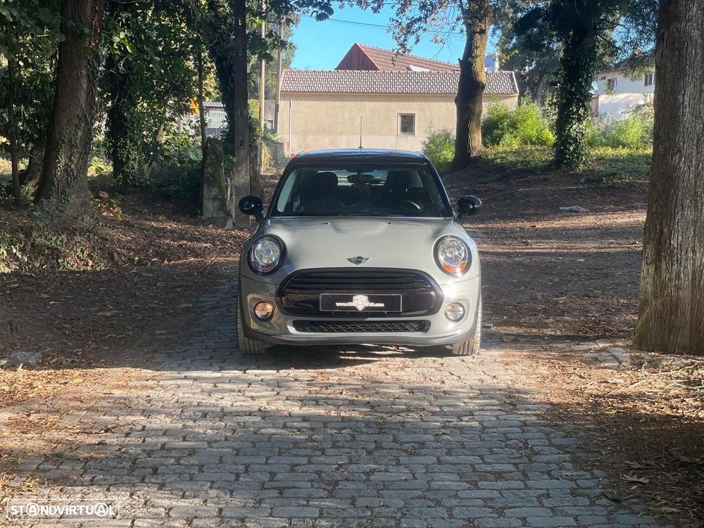 MINI 5 Portas Cooper D Aut. - 35