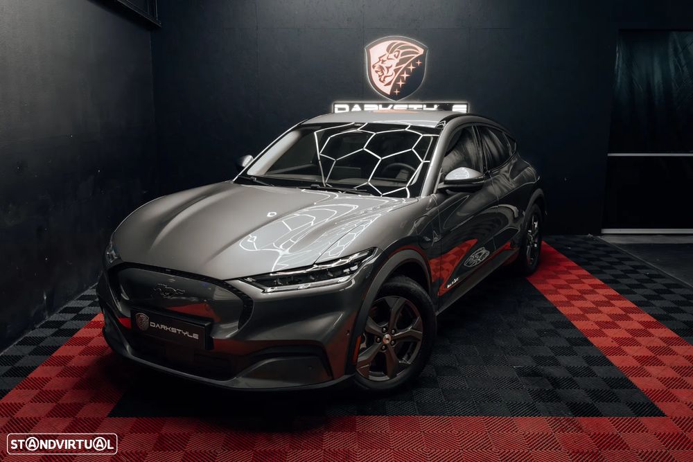 Ford Mustang Mach-E Standard - 1