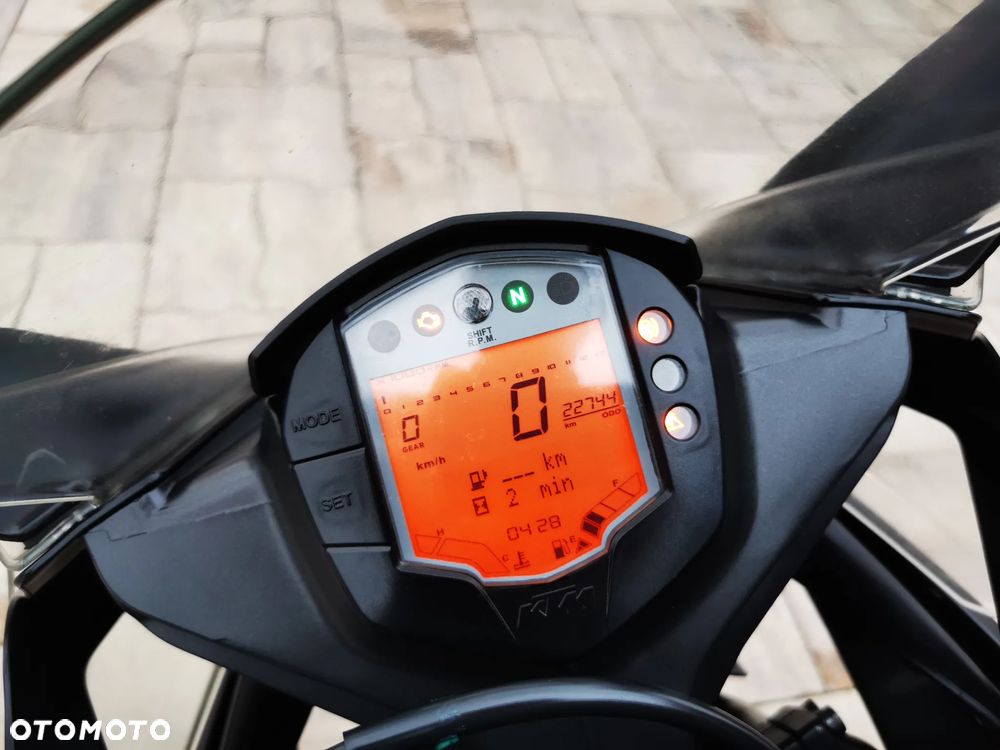 KTM RC 125 - 15