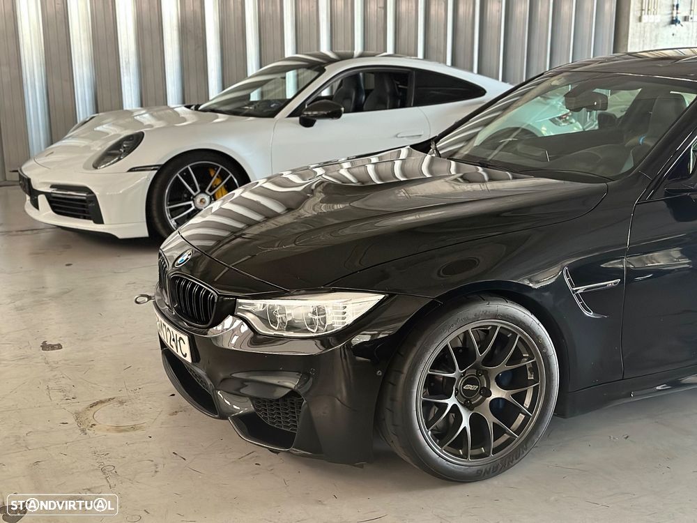 BMW M4 Auto - 10