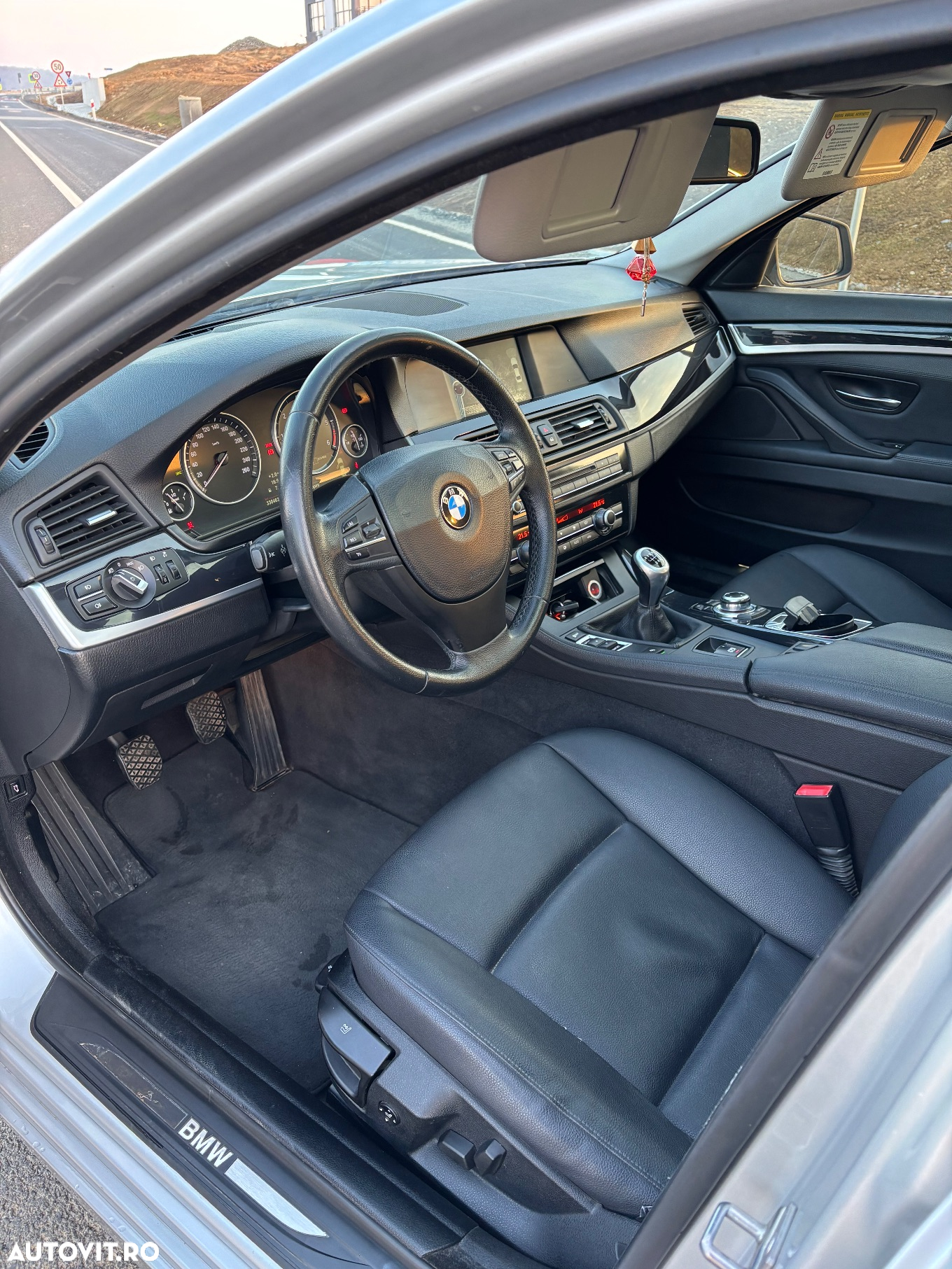 BMW Seria 5 - 12