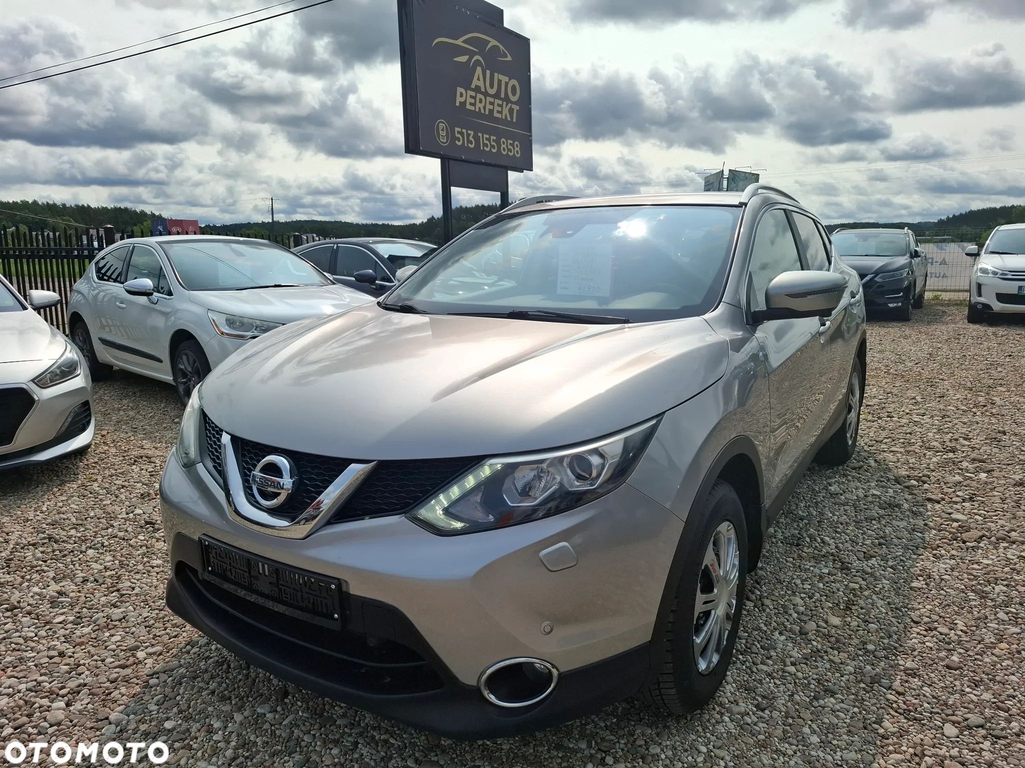 Nissan Qashqai 1.2 DIG-T Acenta Xtronic - 1