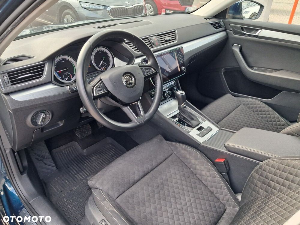 Skoda Superb 1.4 TSI Plug-In Hybrid Ambition DSG - 10