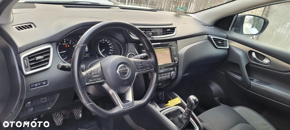 Nissan Qashqai 1.3 DIG-T ACENTA - 15