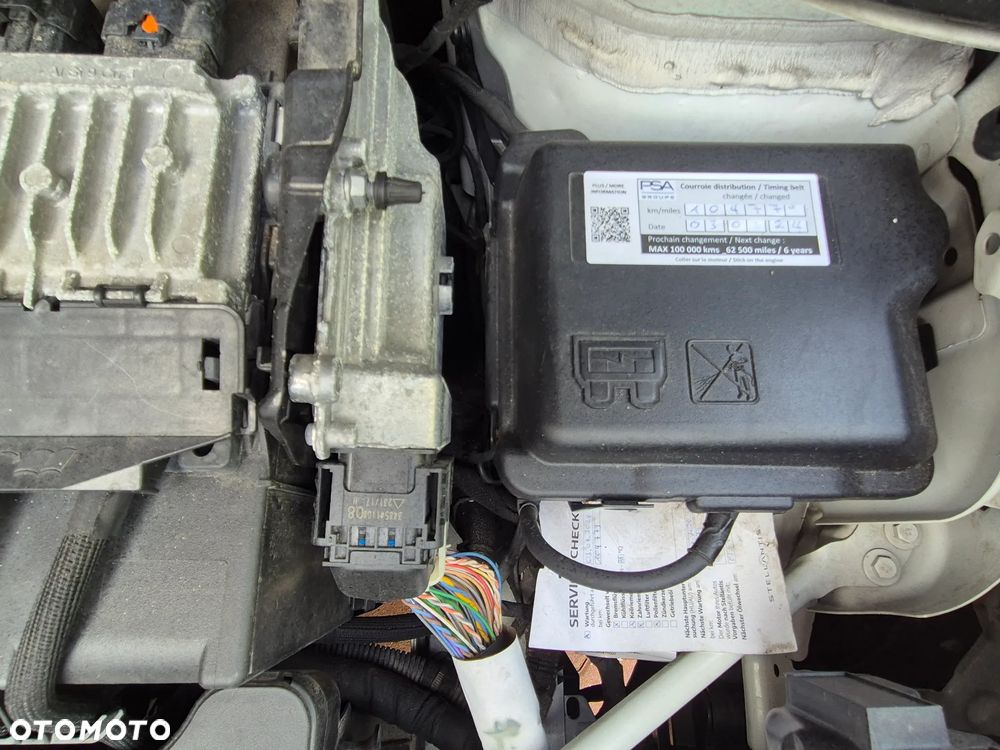 Opel Crossland X 1.2 Start/Stop Edition - 32