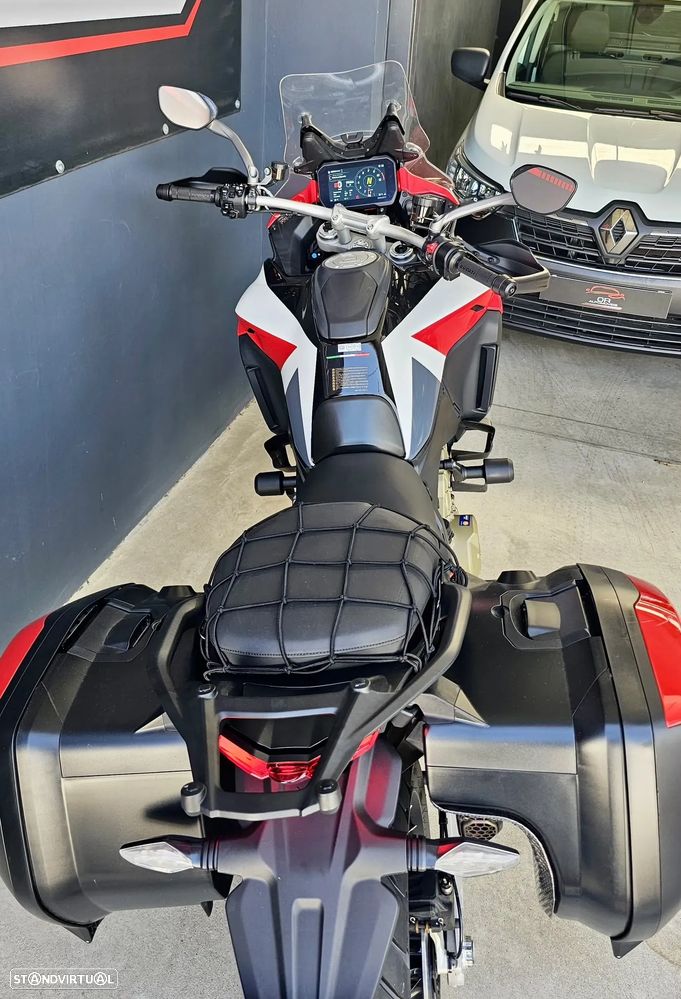 Ducati Multistrada V4 S - 8