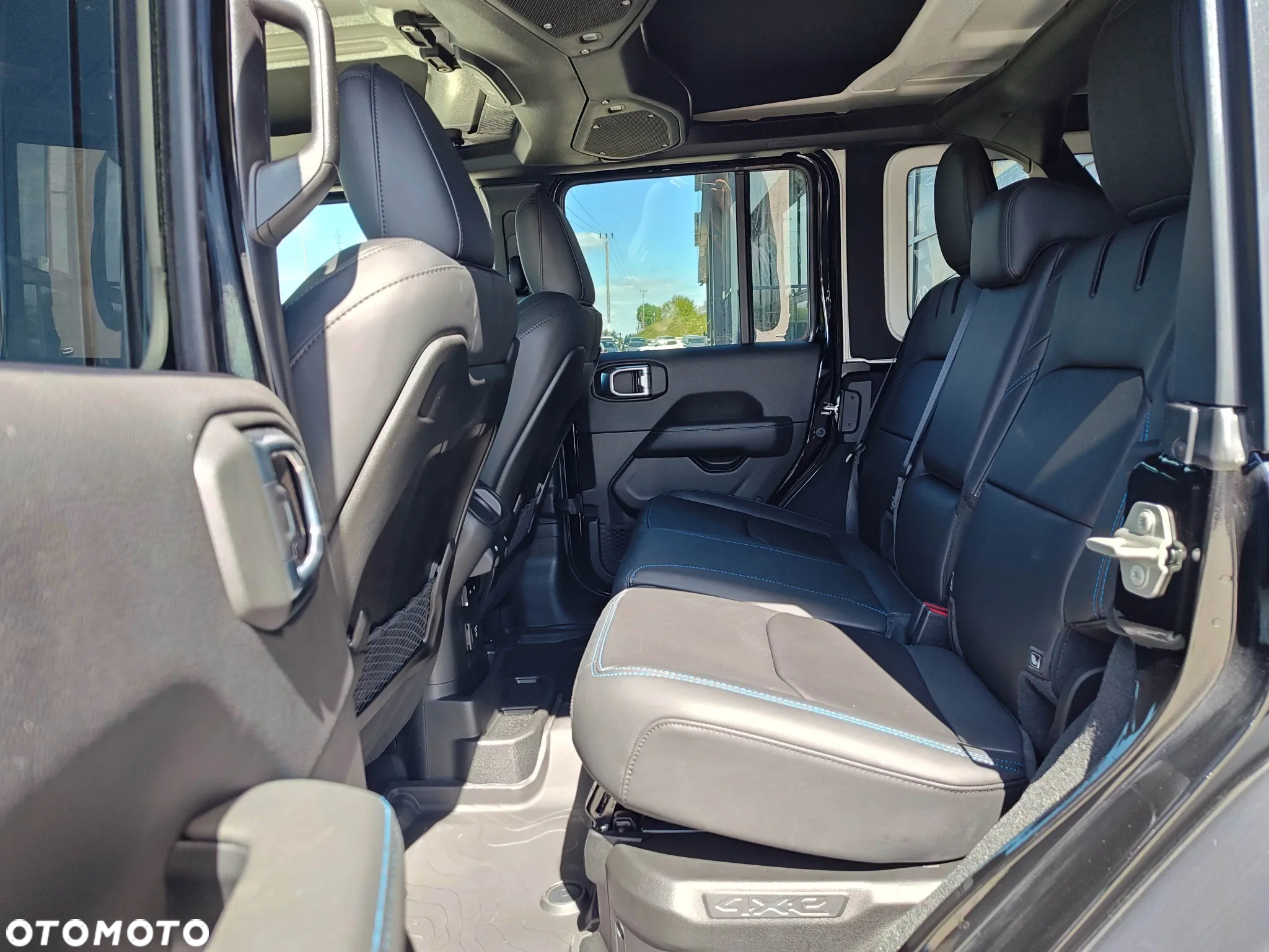 Jeep Wrangler Unlimited 2.0 Turbo PHEV 4xe Rubicon - 11