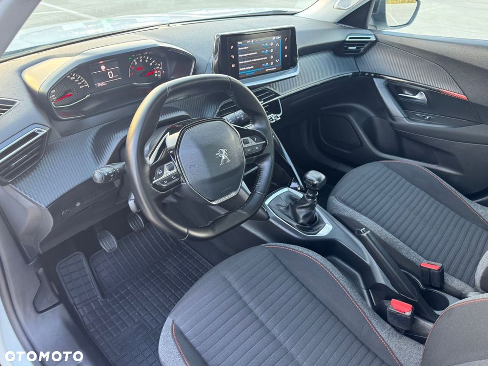 Peugeot 2008 1.5 BlueHDi Allure S&S - 8