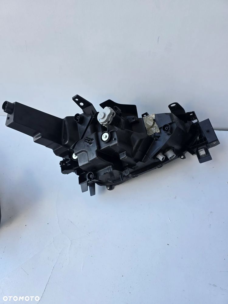 Lampy przód Mazda cx-5 17-21 full led - 8