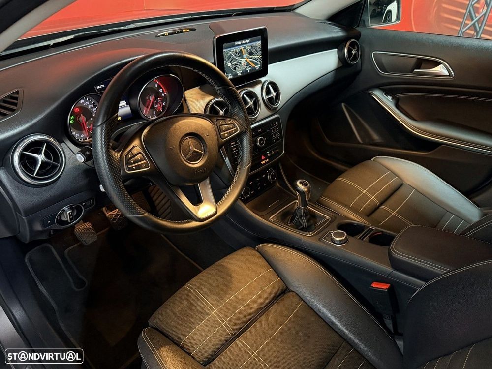 Mercedes-Benz GLA 180 CDI Urban - 5