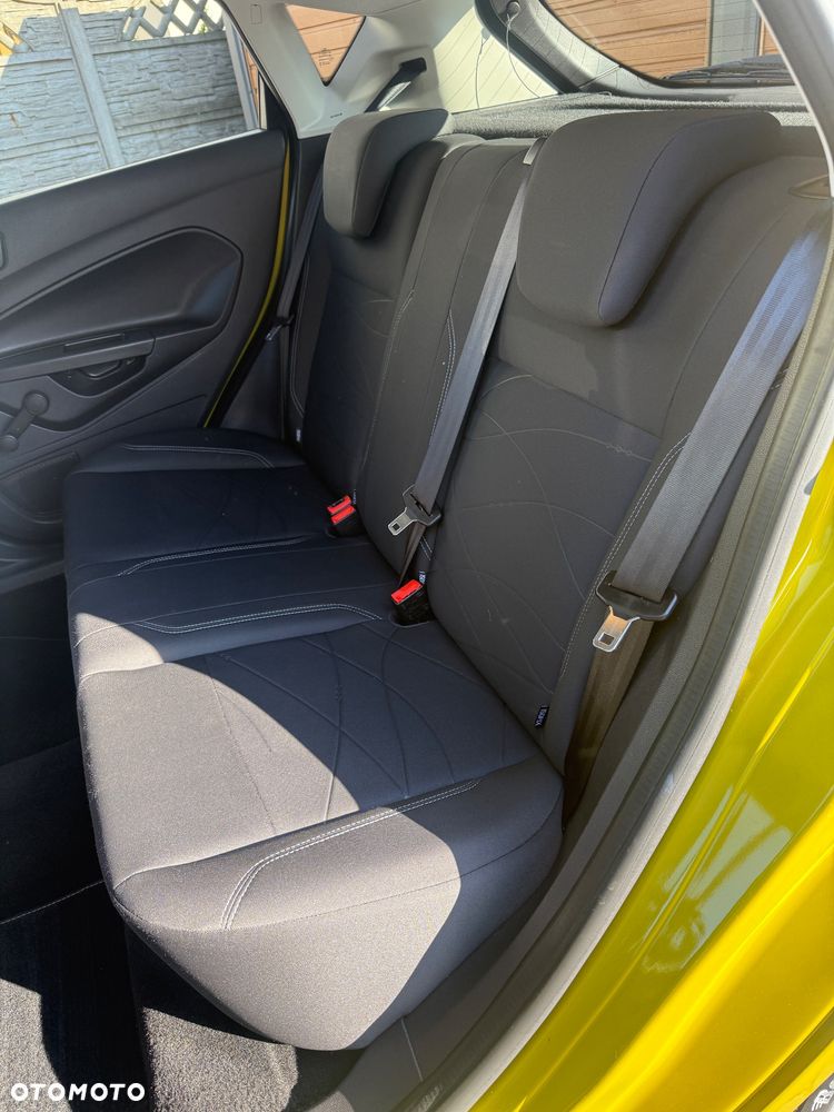 Ford Fiesta - 16