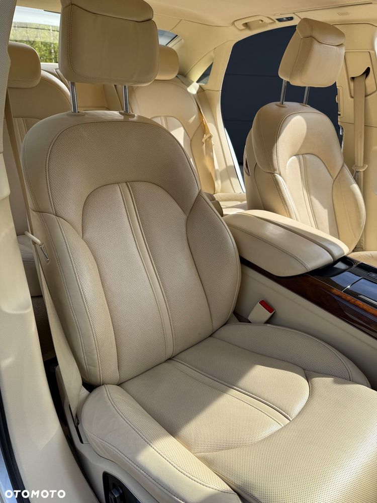 Audi A8 4.2 TDI Quattro - 13