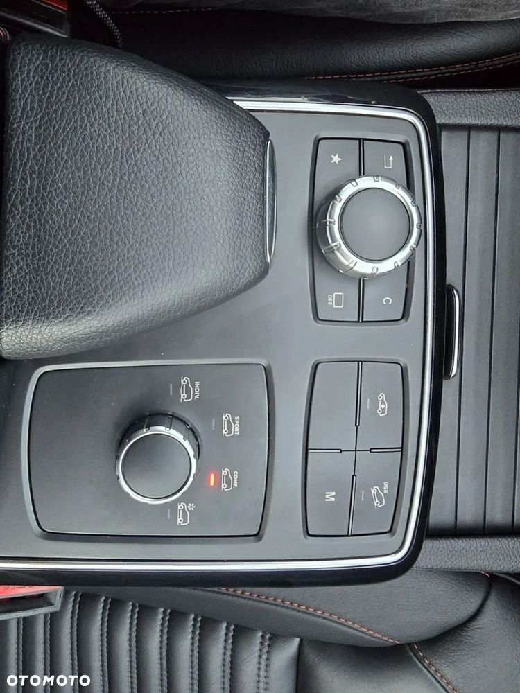 Mercedes-Benz GLE - 23