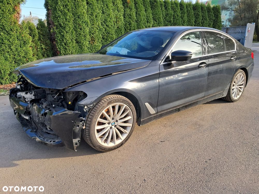 BMW Seria 5 520d Luxury Line - 17