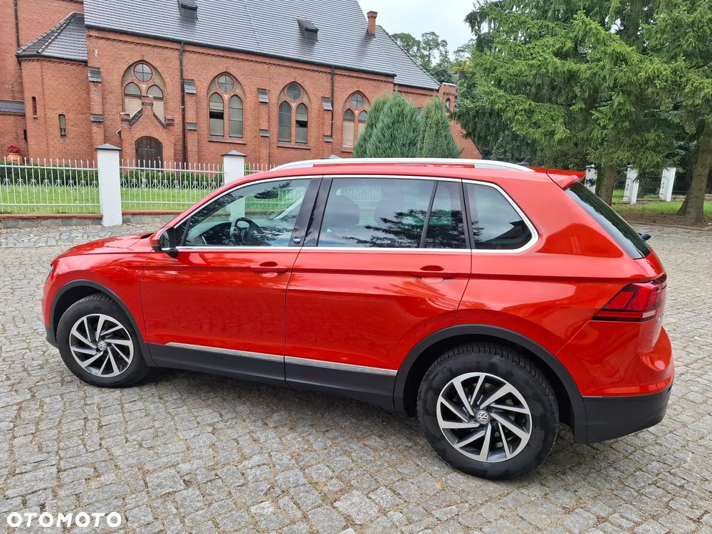 Volkswagen Tiguan 2.0 TDI SCR 4MOTION (BlueMotion Tech) Sound - 9
