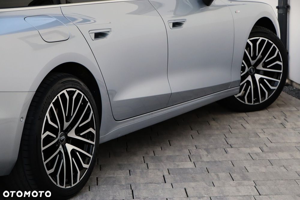 Audi A6 Avant - 13