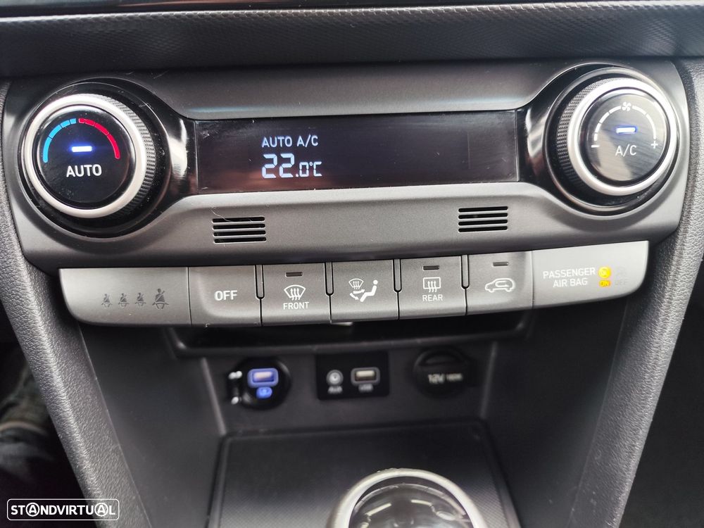 Hyundai Kauai 1.6 CRDi Premium 7DCT - 22