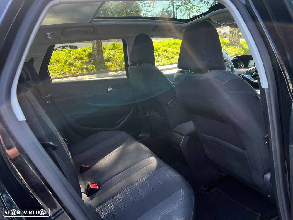 Peugeot 308 SW BlueHDi 120 EAT6 Stop & Start Allure - 11