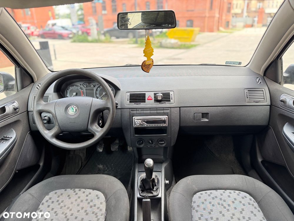 Skoda Fabia - 13