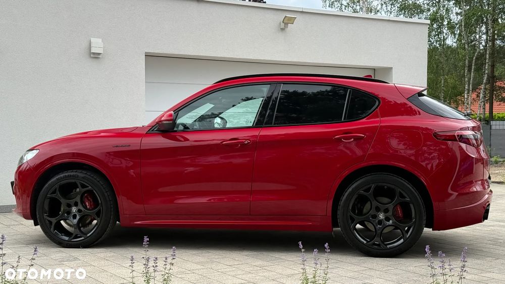 Alfa Romeo Stelvio 2.0 Turbo Veloce Q4 - 4