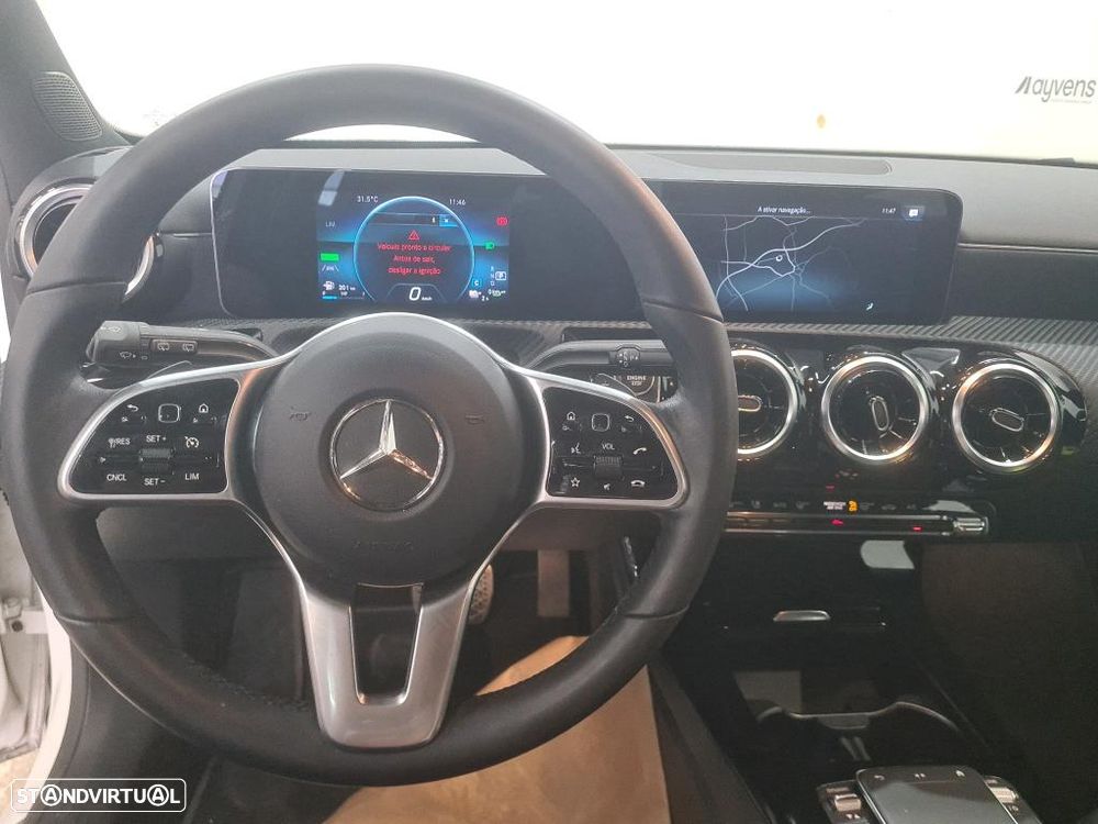 Mercedes-Benz A 250 e Style Plus - 9