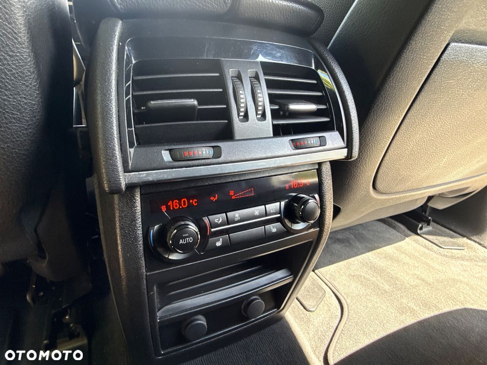 BMW X5 xDrive30d - 26