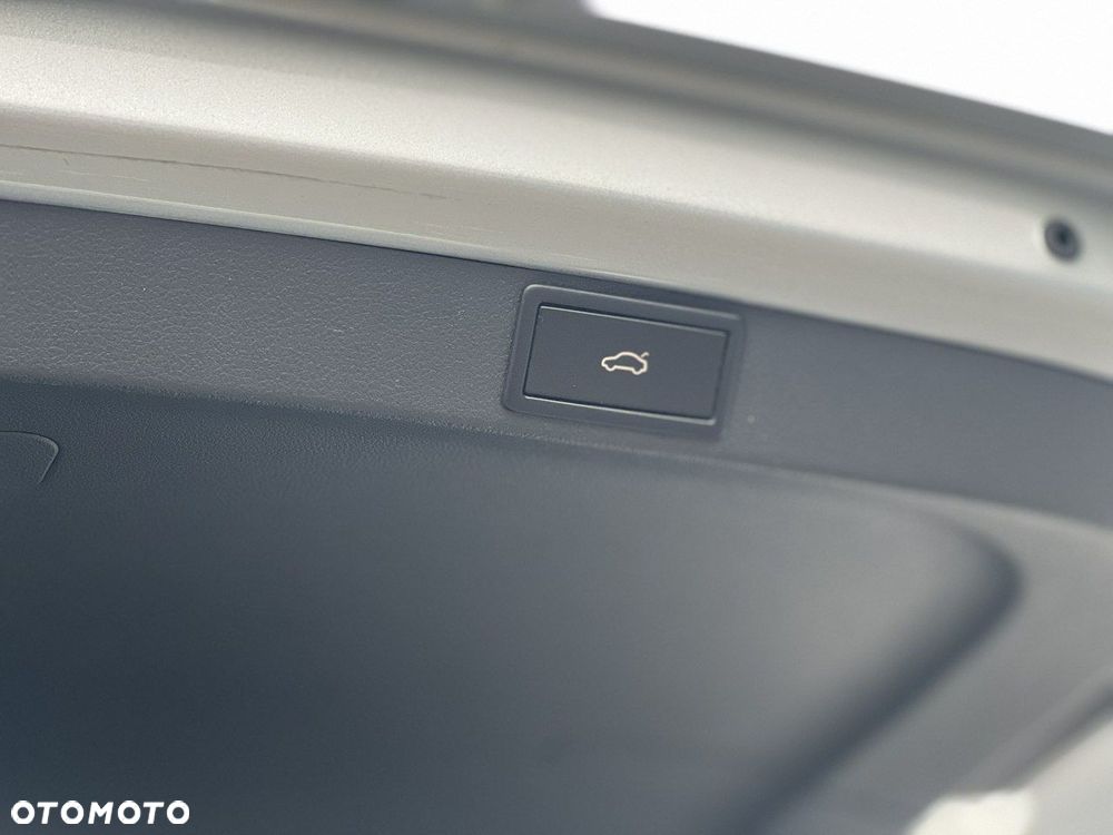 Skoda Octavia 2.0 TDI Ambition - 39