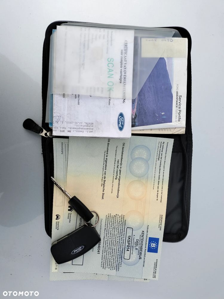 Ford Focus 1.6 TDCi FX - 19