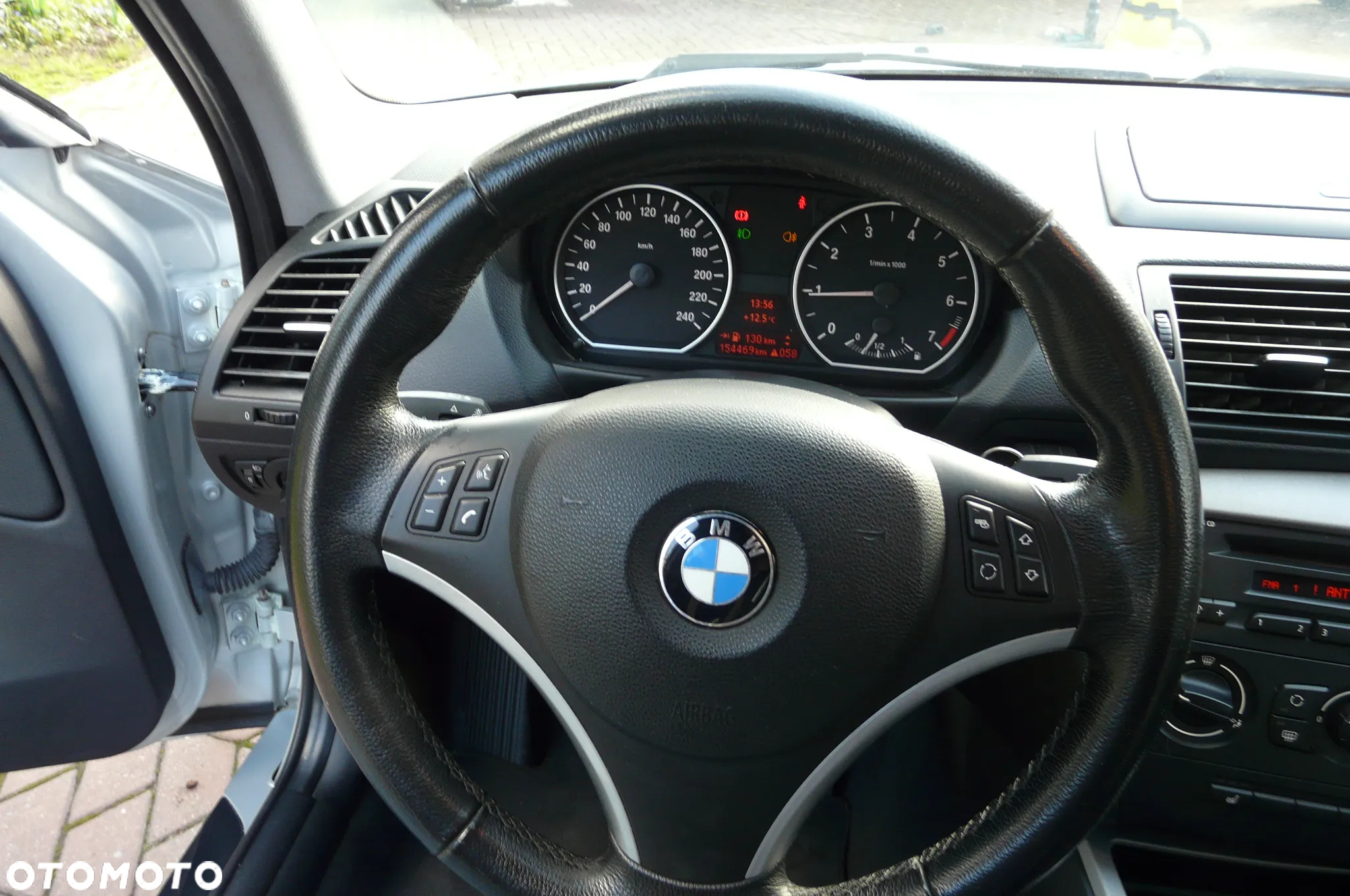 BMW Seria 1 116i - 15