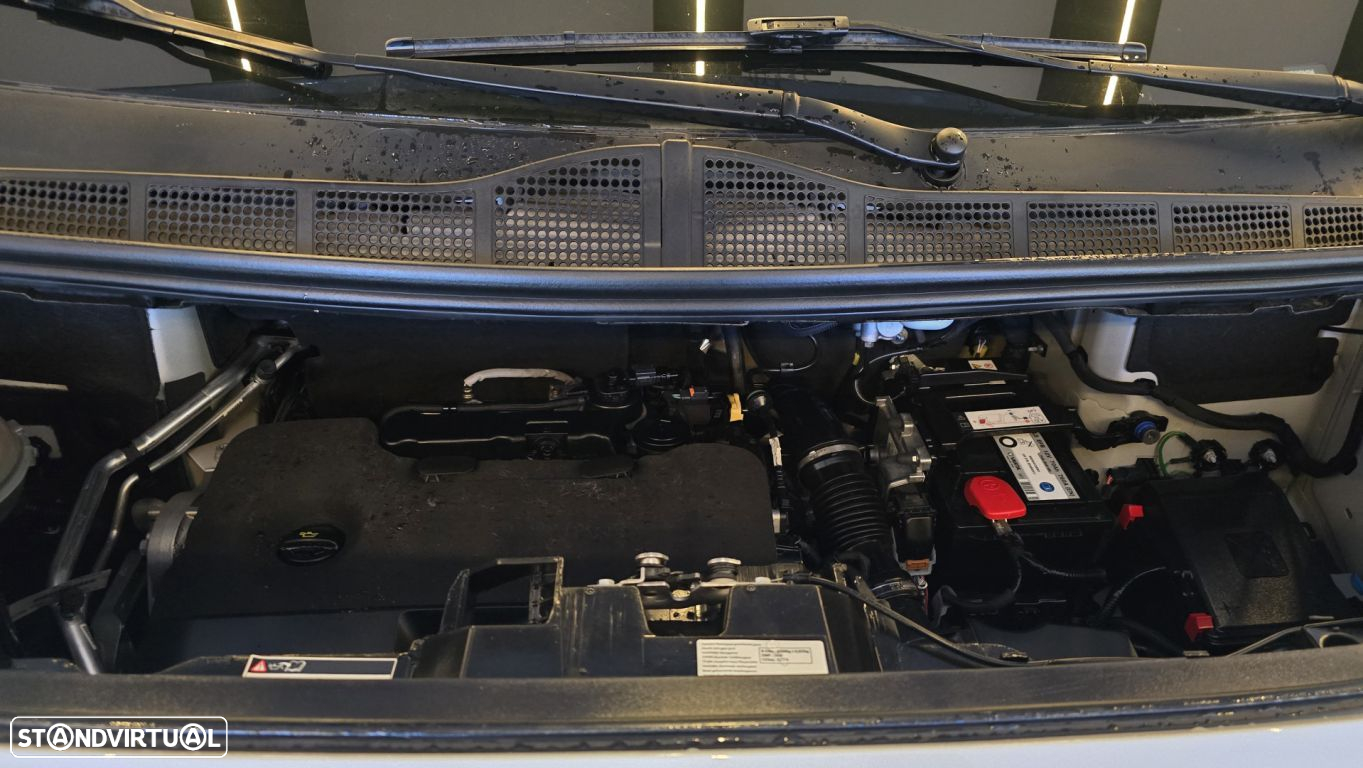 Peugeot Expert 2.0 BlueHDi L2H1 Semi-Vidrado - 17