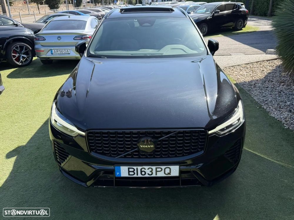 Volvo XC 60 2.0 T6 PHEV Black Edition - 11