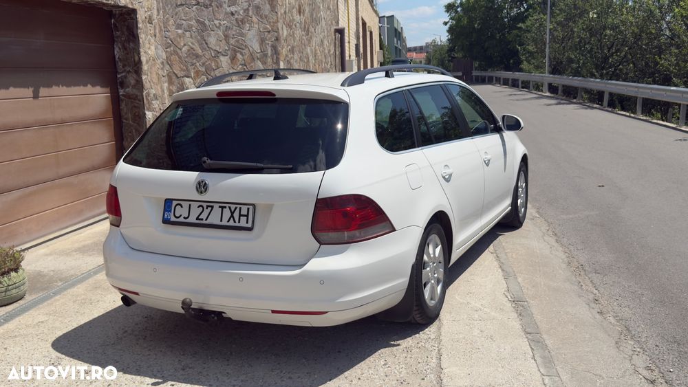 Volkswagen Golf - 5