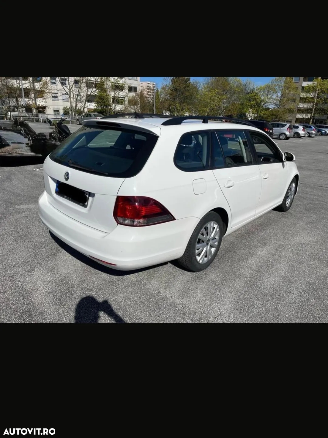 Volkswagen Golf Variant 1.6 TDI DPF Trendline - 4