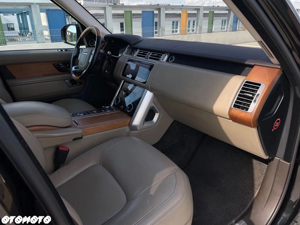 Land Rover Range Rover 4.4SD V8 Vogue EU6 - 24