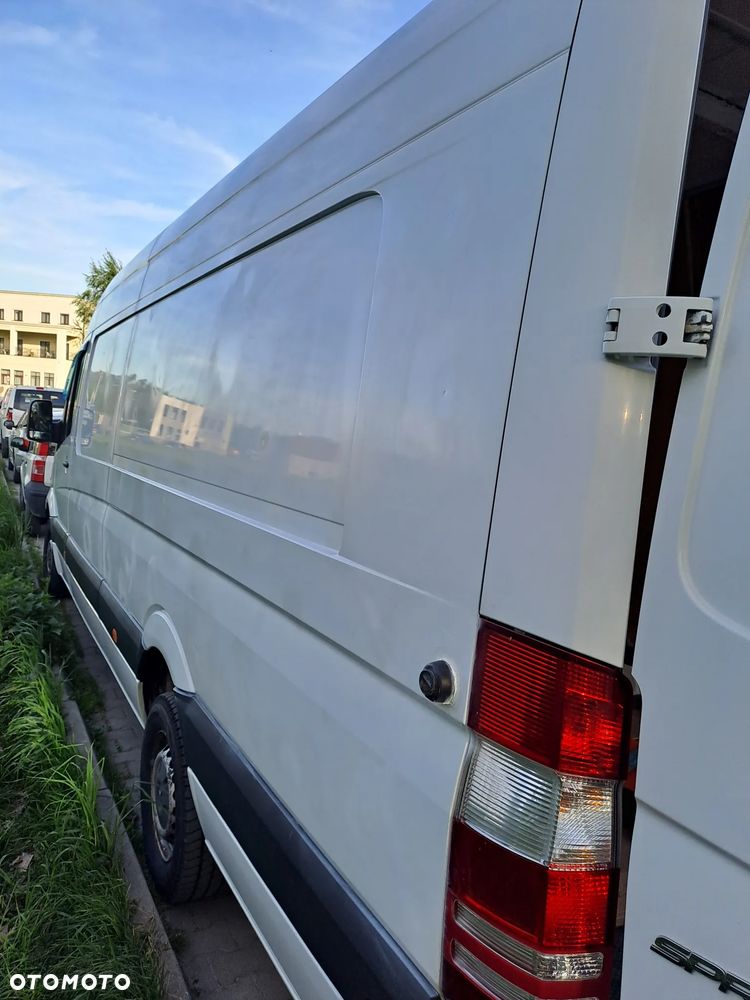 Mercedes-Benz Sprinter 316 - 7