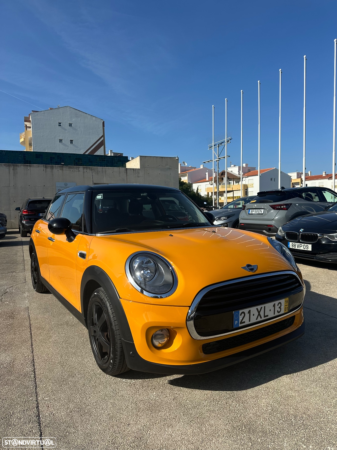 MINI 5 Portas One Aut. - 2