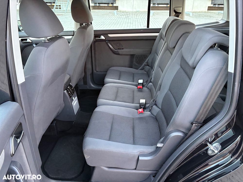 Volkswagen Touran 1.6 TDI BlueMotion Technology Comfortline - 6