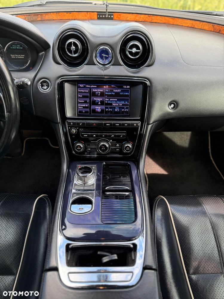 Jaguar XJ 3.0 V6 Kompressor Portfolio - 34