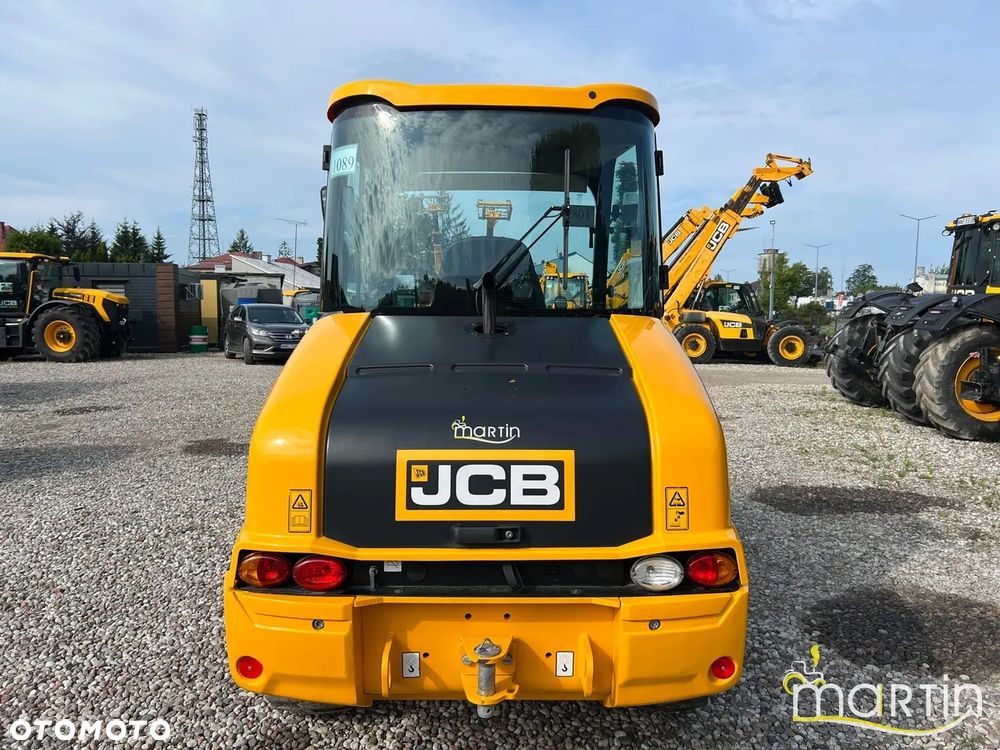 JCB 406 Toolmaster - 4