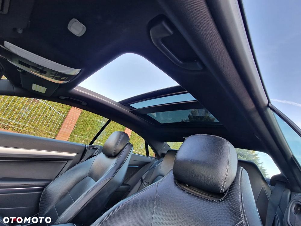 Mercedes-Benz Klasa E 350 CDI DPF Coupe BlueEFFICIENCY 7G-TRONIC Avantgarde - 7