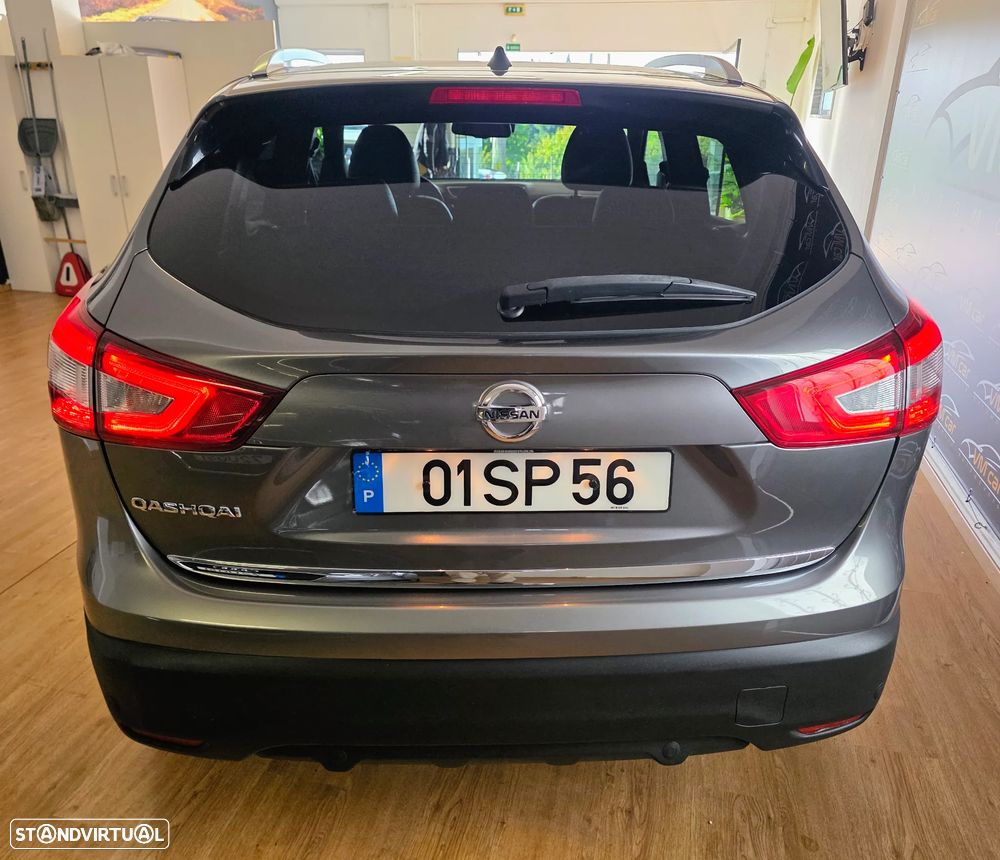 Nissan Qashqai 1.5 dCi N-Vision RS - 11