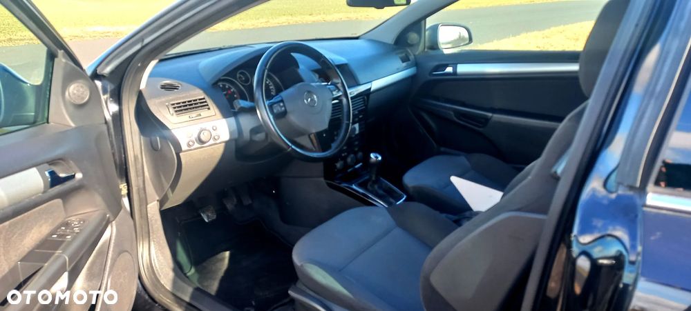 Opel Astra 1.6 Edition 111 Jahre - 5